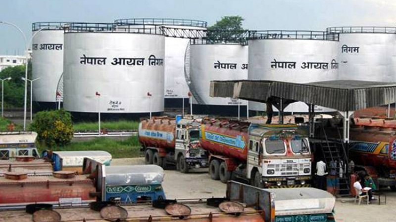 हवाई इन्धनको मूल्य लिटरमै १२४ रुपैयाँ बढ्यो