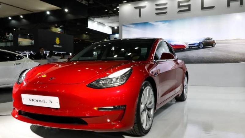 प्राइस वारमा उत्रियो टेस्ला, नयाँ मोडल आएको एक महिनामै घटायो मूल्य