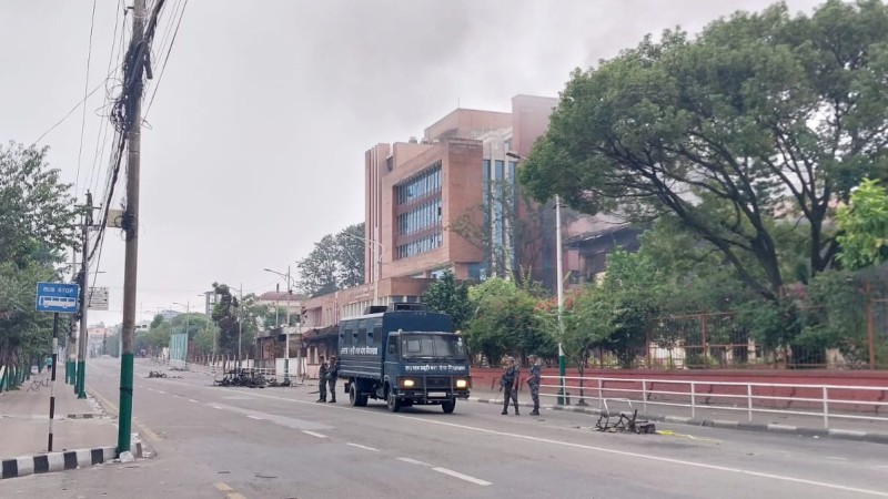 सेनाले निषेधाज्ञा खुकुलो बनायो, अब थप यी सवारी पनि चल्न पाउने