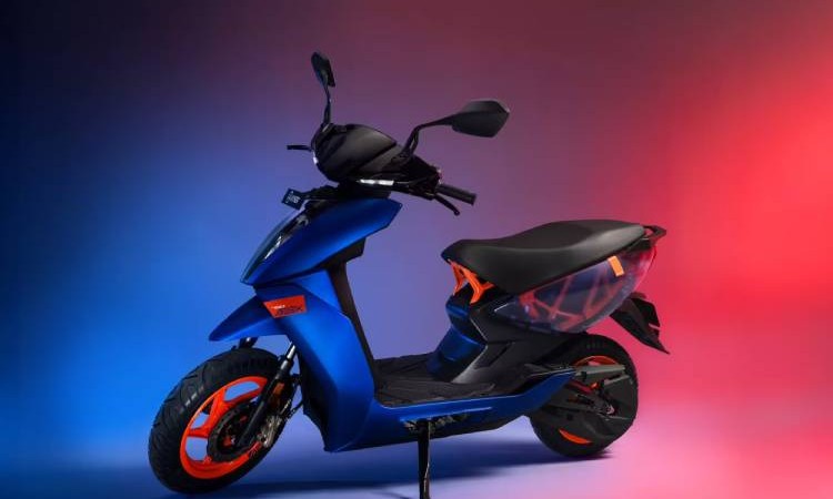 एथरको नयाँ स्कुटर ‘एपेक्स ४५०’मा कारमा हुनेभन्दा एडभान्स फिचर_img