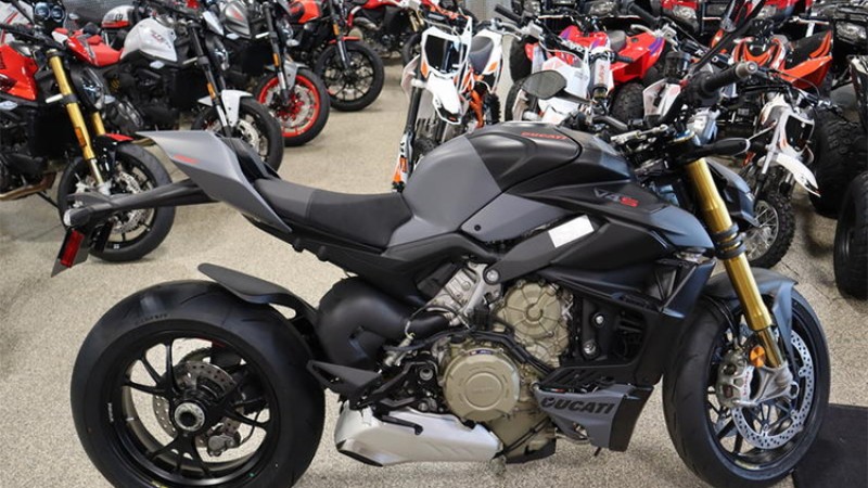किन डुकाटीले बनाउँदैन साना मोटरसाइकल ? थाहा पाउनुहोस् कारण