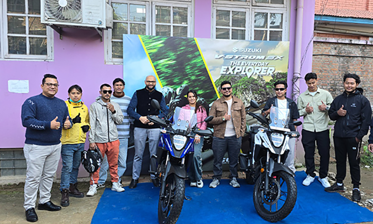 नयाँ कलरमा आयो सुजुकी भी-स्ट्रोम २५०, मूल्य पनि बढ्यो_img