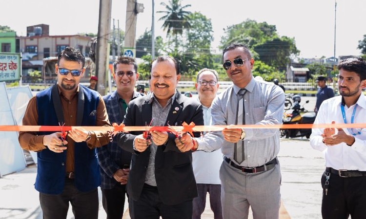 नारायणघाटमा खुल्यो प्रोटोन इमासको थ्री एस शोरुम_img