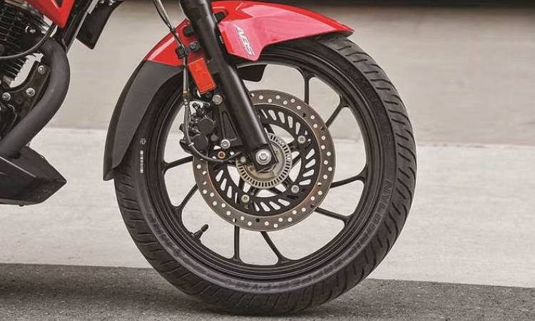 भारतमा उत्पादन हुने दुईपाँग्रे सवारीमा एबीएस अनिवार्य_img