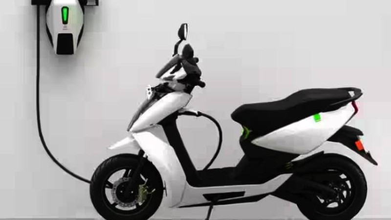 ३२ प्रतिशतले बढ्यो इलेक्ट्रीक स्कुटरको बजार, कुन ब्राण्डको आयात कति ?