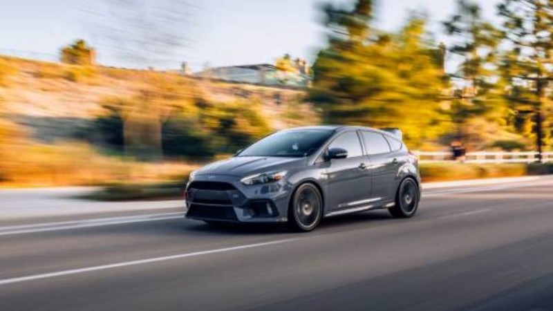 पर्फेक्ट ह्याचब्याक कार किन्दा खोजौं ५ फिचर