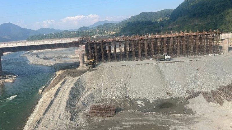 पृथ्वी राजमार्गको सबैभन्दा लामो चारलेनको पुल निर्माण अन्तिम चरणमा