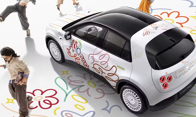 केबल ९९ युनिट मात्रै उत्पादन हुने कारमा के छ खास ?_img