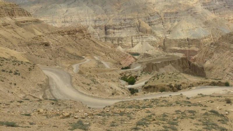 बेनी-जोमसोम-कोरला सडकसहित मुस्ताङमा पूर्वाधार निर्माण ठप्प