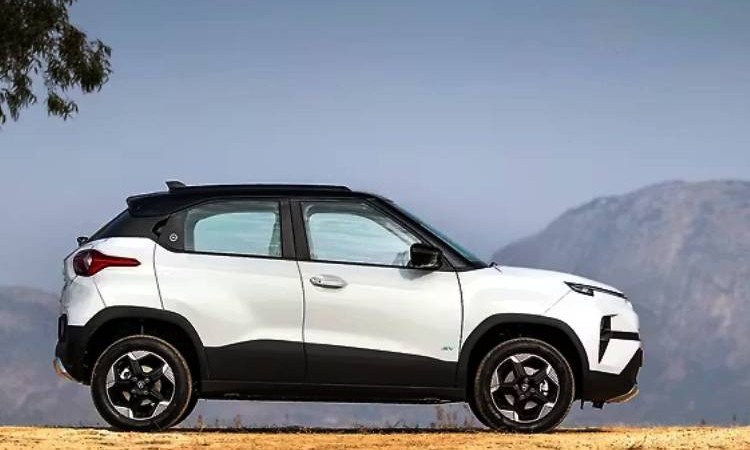 एउटै रफ्तारमा बिकिरहेको ईभी, मासिक किस्ता ३५ हजार_img