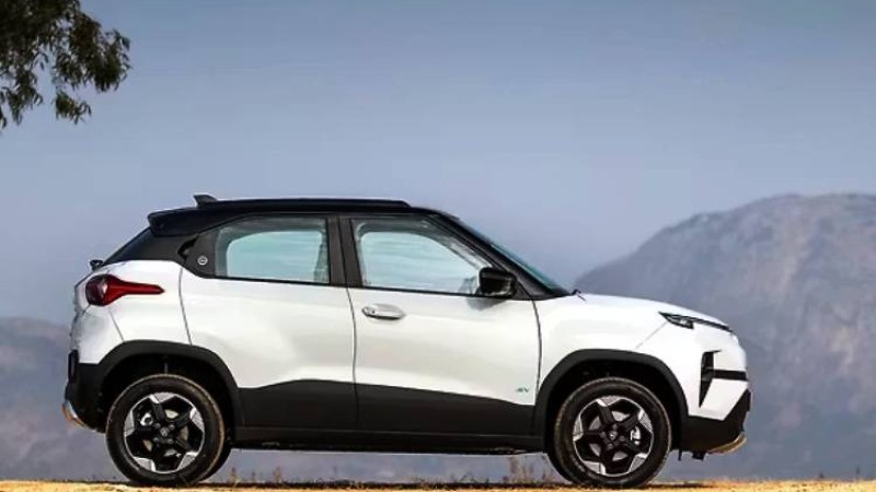 एउटै रफ्तारमा बिकिरहेको ईभी, मासिक किस्ता ३५ हजार