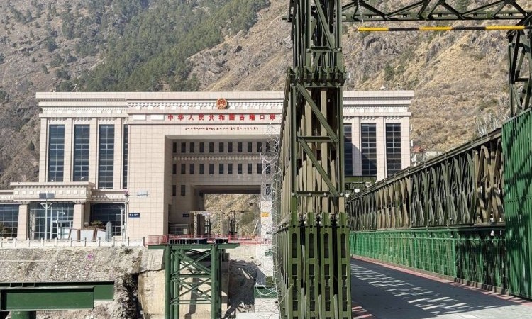 ६ महिनापछि खुल्यो रसुवागढी नाका, चीनबाट सामान ल्याउन सहज हुने_img