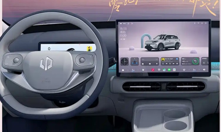 यस्तो देखियो ‘लीपमोटर ए-१०’ एसयूभीको ड्यासबोर्ड_img