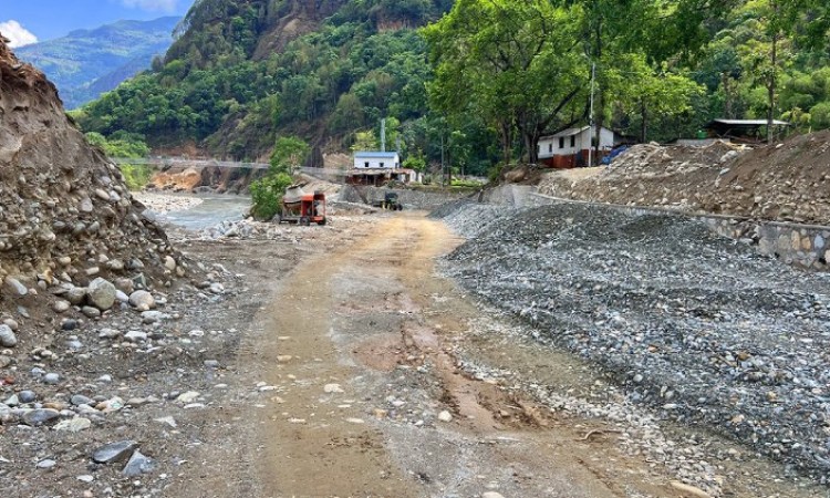 मध्यपहाडी लोकमार्ग : ९ वर्षमा पनि बनेन १३ किमी सडक, नयाँ ठेक्काको तयारी_img