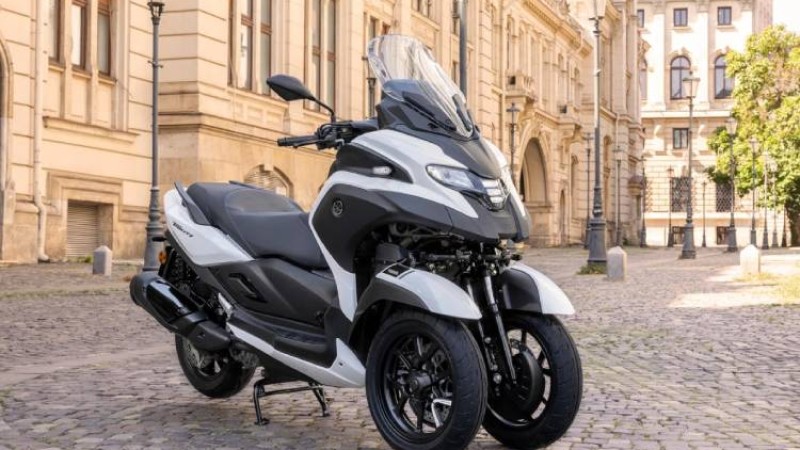 आयो ‘एयर ब्याग’ भएको विश्वकै पहिलो स्कुटर