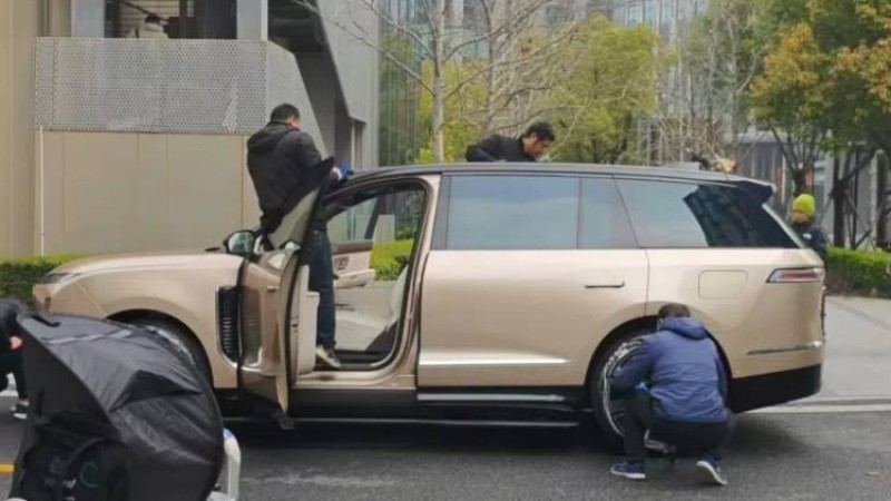 देखियो ५३६५ एमएम लामो इलेक्ट्रीक एसयूभी, ब्याट्री नै १०० किलोवाट आवर माथि