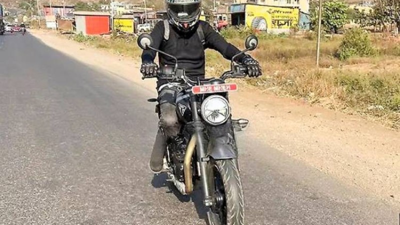 ट्रायम्फको नयाँ ३५० सीसीको मोटरसाइकलको परीक्षण सुरू