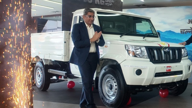 बीएस सिक्स इन्जिनमा नेपाल आयो ‘बोलेरो म्याक्स’, यस्तो छ मूल्य