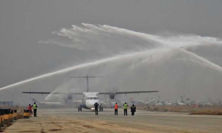 २५ लाख यात्रु बोकेर बिदा भयो बुद्धको एटीआर-७२ जहाज_img