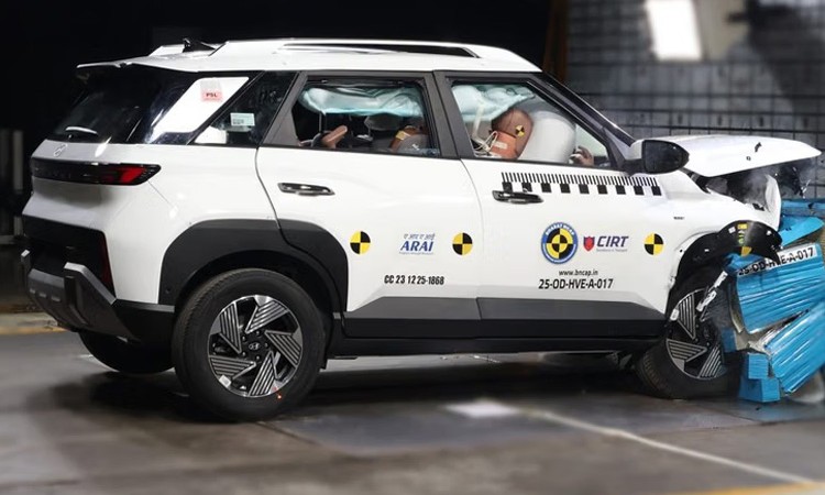 हुन्डाई भेन्यूले पायो क्र्यास टेस्टमा ५ स्टार रेटिङ_img