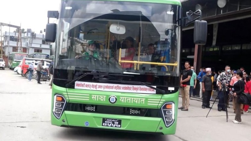 आजदेखि काठमाडौंका यी रुटमा रात्रि बस चल्ने