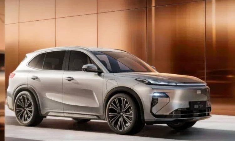 आयो जिलीको नयाँ इलेक्ट्रीक एसयूभी ‘स्टारशिप सेभेन’_img