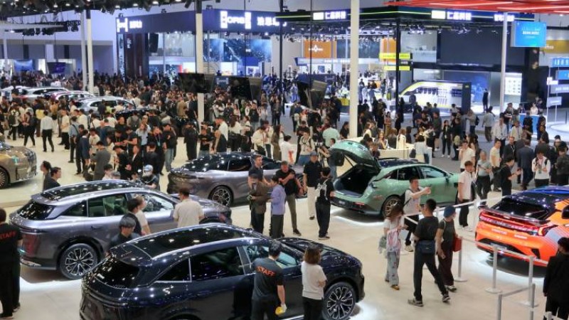 एसयूभीमा नयाँ स्वाद पस्किँदै चीन, कता गयो उड्ने कार ?