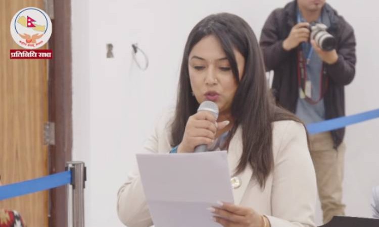 पेट्रोलियम पदार्थमा लाग्दै आएको कर हटाऔं : सांसद ओली_img