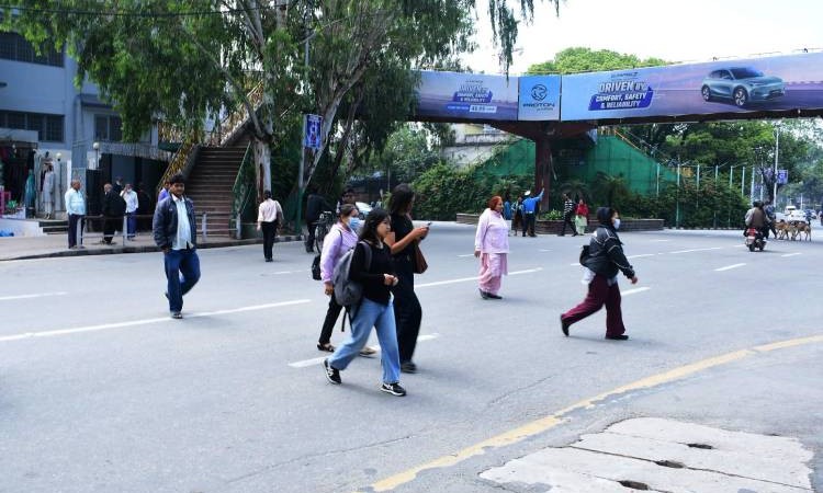 अब यात्रु र पैदल यात्रुलाई समेत जरिवाना, के गर्दा कति ?_img