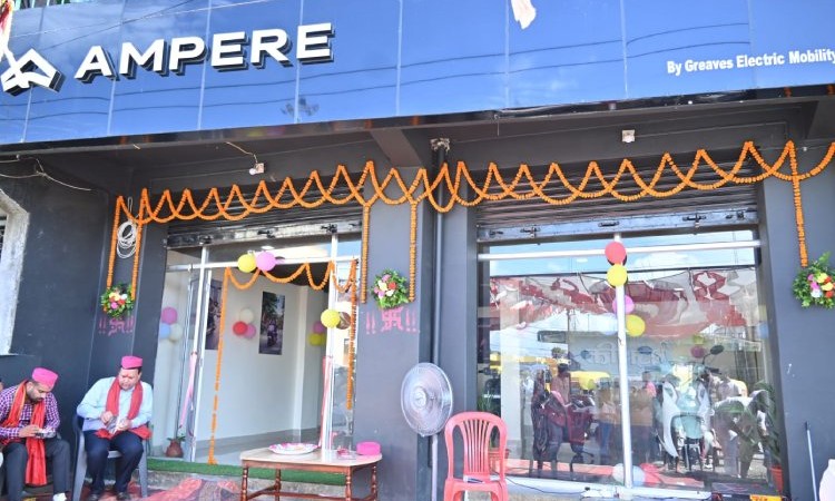 मलंगवामा खुल्यो एम्पियरको नयाँ शोरुम_img