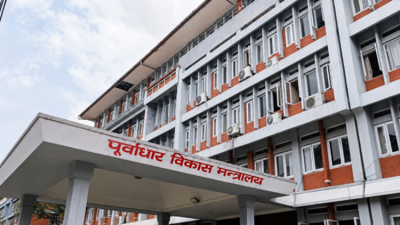 पूर्वाधार मन्त्रालयले एकैपटक खारेज गर्यो ४४ निर्माण कम्पनीको लाइसेन्स