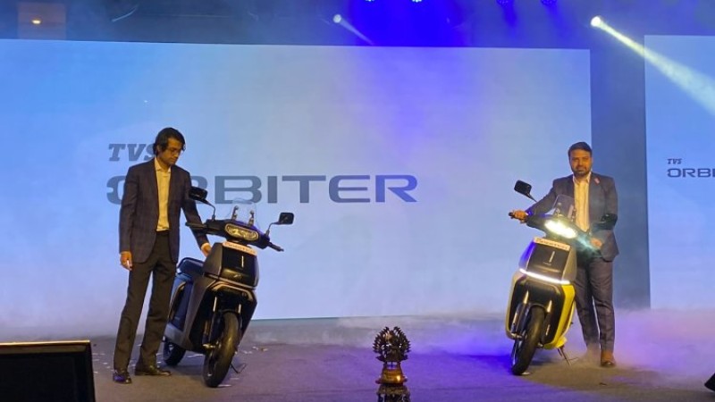 आकर्षक मूल्यमा आयो टीभीएसको नयाँ इलेक्ट्रीक स्कुटर अर्बिटर, रेन्ज पनि राम्रो