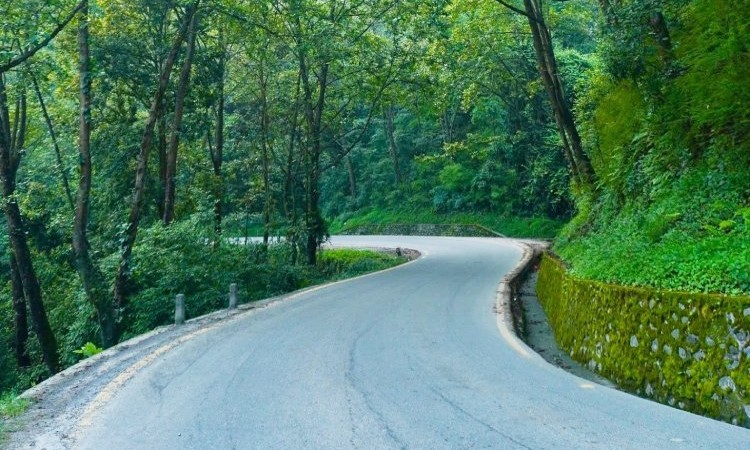 बीपी राजमार्ग फराकिलो बनाउन डीपीआर तयार, पौने ४ अर्ब लाग्ने_img