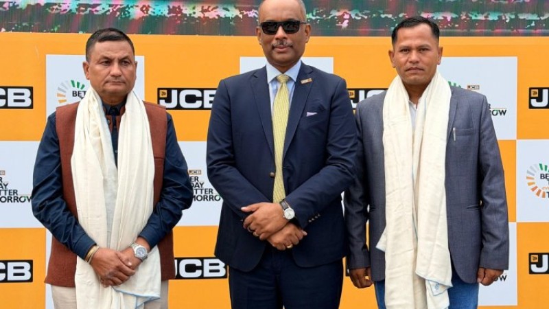 जेसीबी इन्डियाद्वारा भोटेकोशी बाढी उद्धारमा खटिएकालाई सम्मान