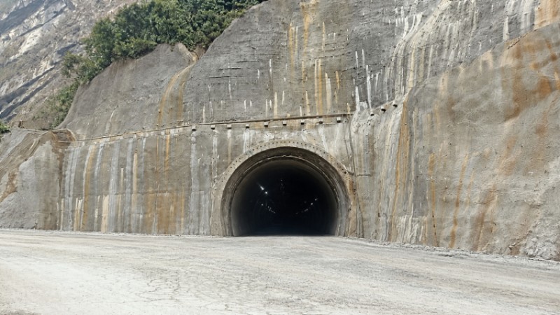 ७०% सकियो सिद्धबाबा सुरुङमार्गको काम, मंसिरदेखि गाडी गुड्ने