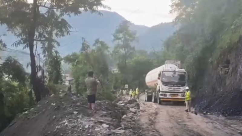 कृष्णभीरको नयाँ ट्रयाकबाट पास भयो ग्यास बुलेट