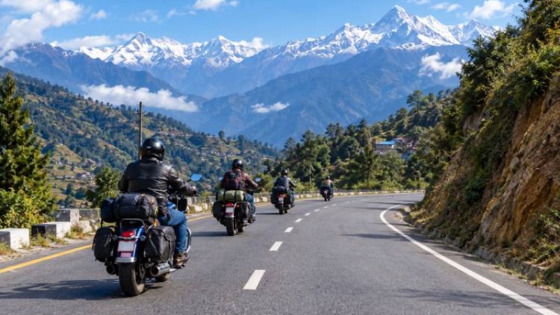 दशैंमा मोटरसाइकलमा घुम्न जाँदै हुनुहुन्छ ? निस्कनु अघि यी ५ काम गर्नुहोस्