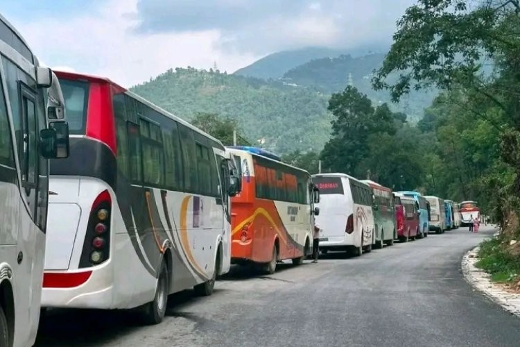 यातायात व्यवसायीले कोशी प्रदेश बाहेक विद्यार्थीलाई ४५% छुट नदिने_img
