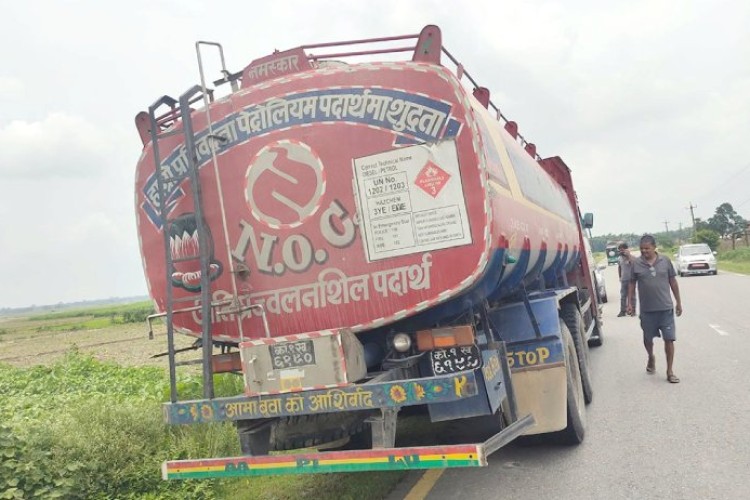निगमको विराटनगर पार्किङबाट हराएको ट्यांकर सुनसरीमा भेटियो_img