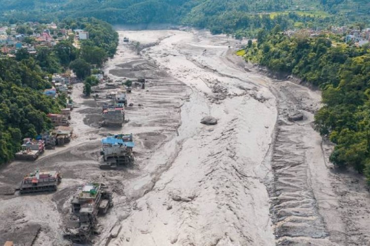 विपद्मा अटो व्यवसायीको ऐक्यबद्धता, उद्धार र पुनर्स्थापनामा एकजुट हुन आह्वान_img