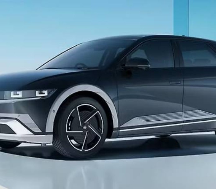 ठूलो ब्याट्रीमा आयो फेसलिफ्ट आयोनिक फाइभ, थपिए यी फिचर_img