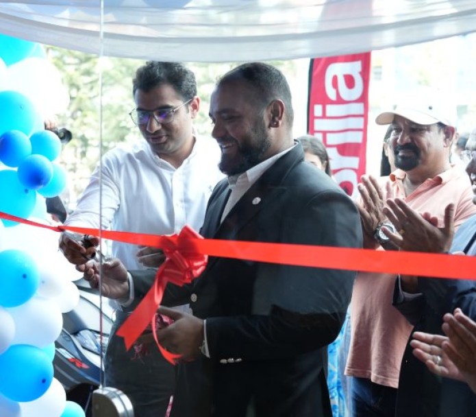 भक्तपुरमा खुल्यो भेस्पा/अप्रिलियाकाे अत्याधुनिक शोरुम_img